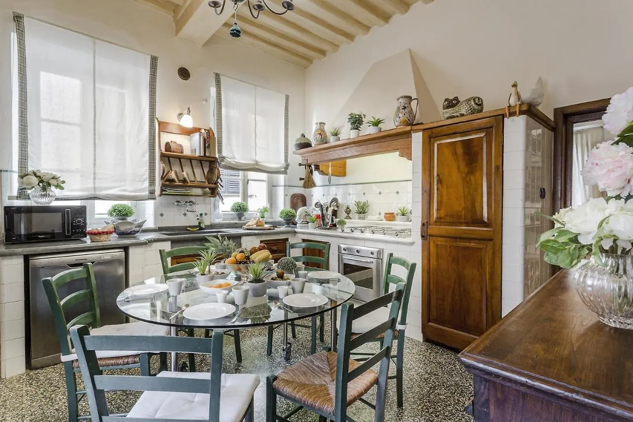 Casa Barbra Apartment Lucca Italy